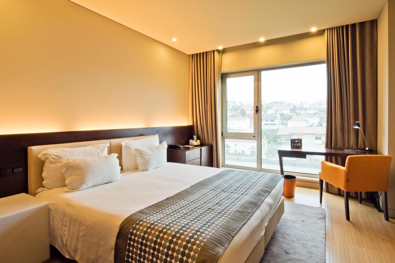 Golden Tulip Sao Joao Da Madeira Hotel Extérieur photo